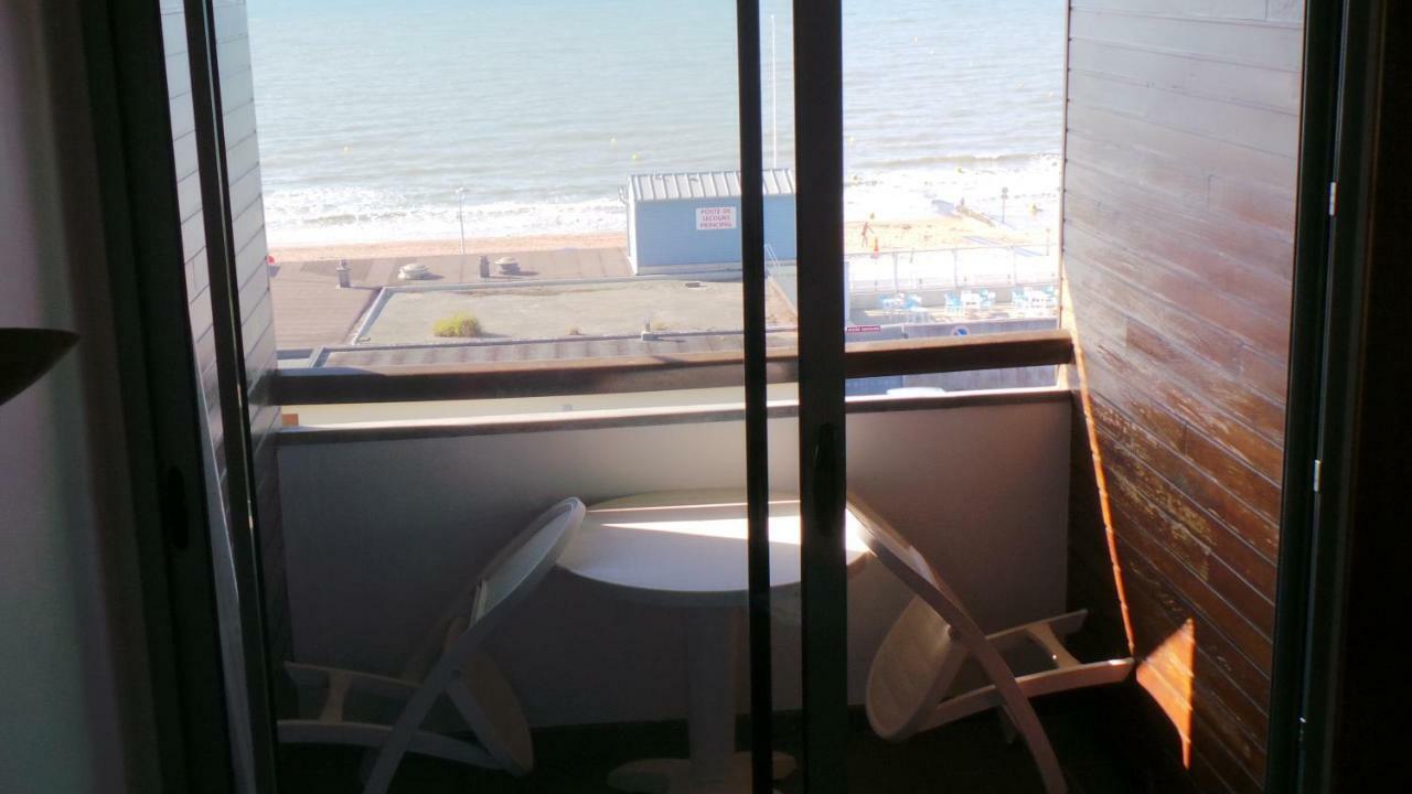 Residence Le Crisenoy Улгат Екстериор снимка